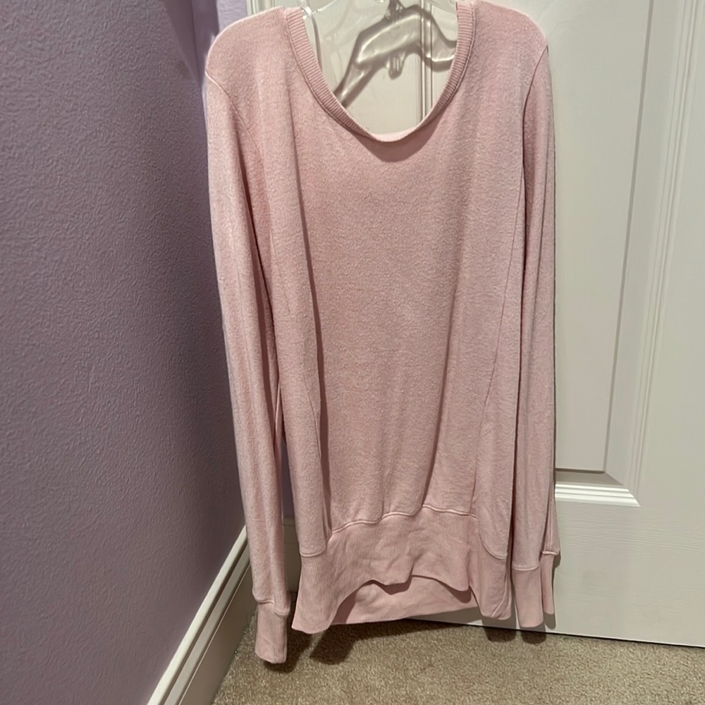 Aeropostale pink sweater